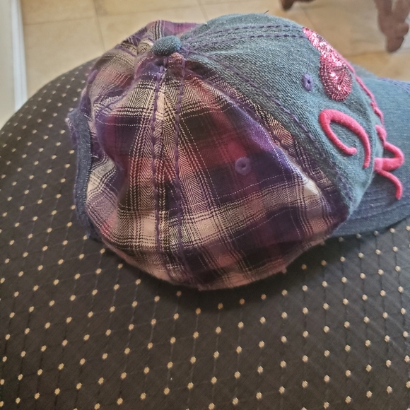 DISNEYLAND RESORTS GIRLS YOUTH BASEBALL CAP - Picture 3 of 5